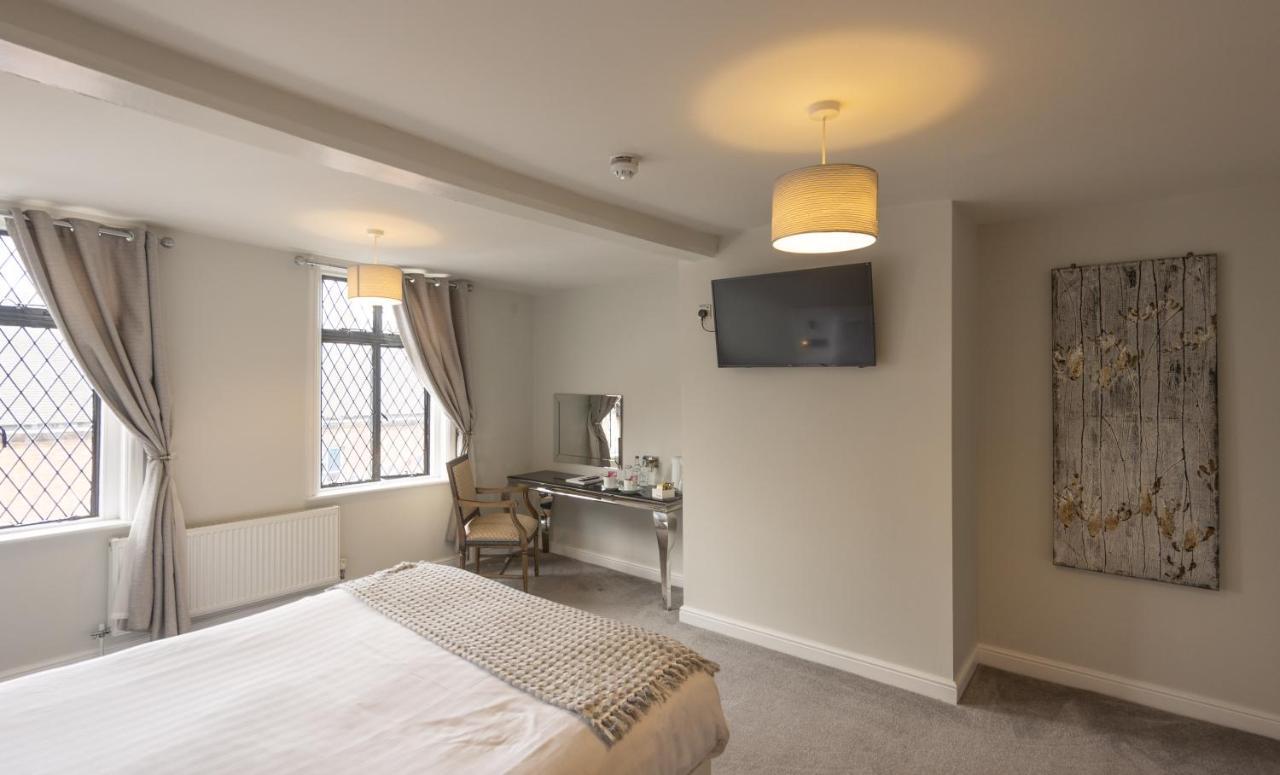 The White Hart Hotel Uttoxeter Kültér fotó