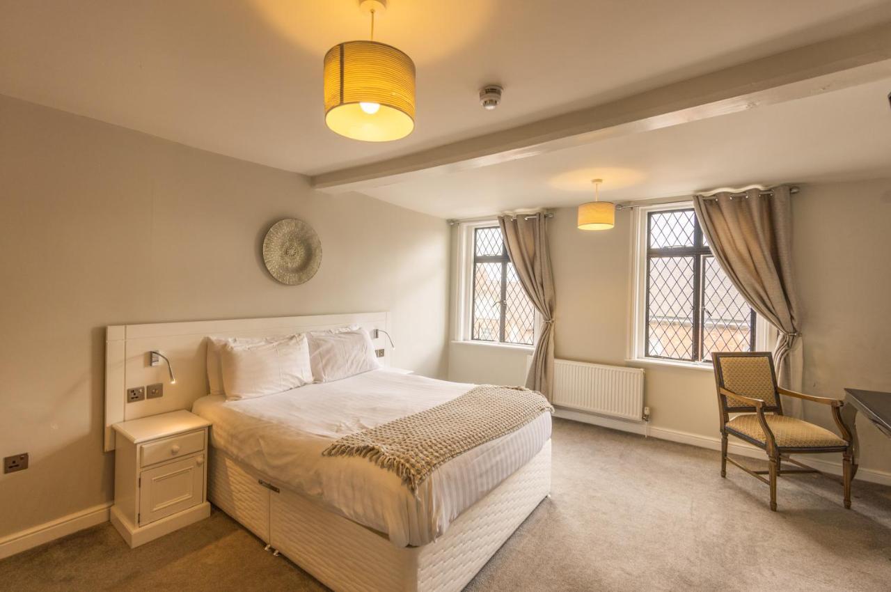 The White Hart Hotel Uttoxeter Kültér fotó