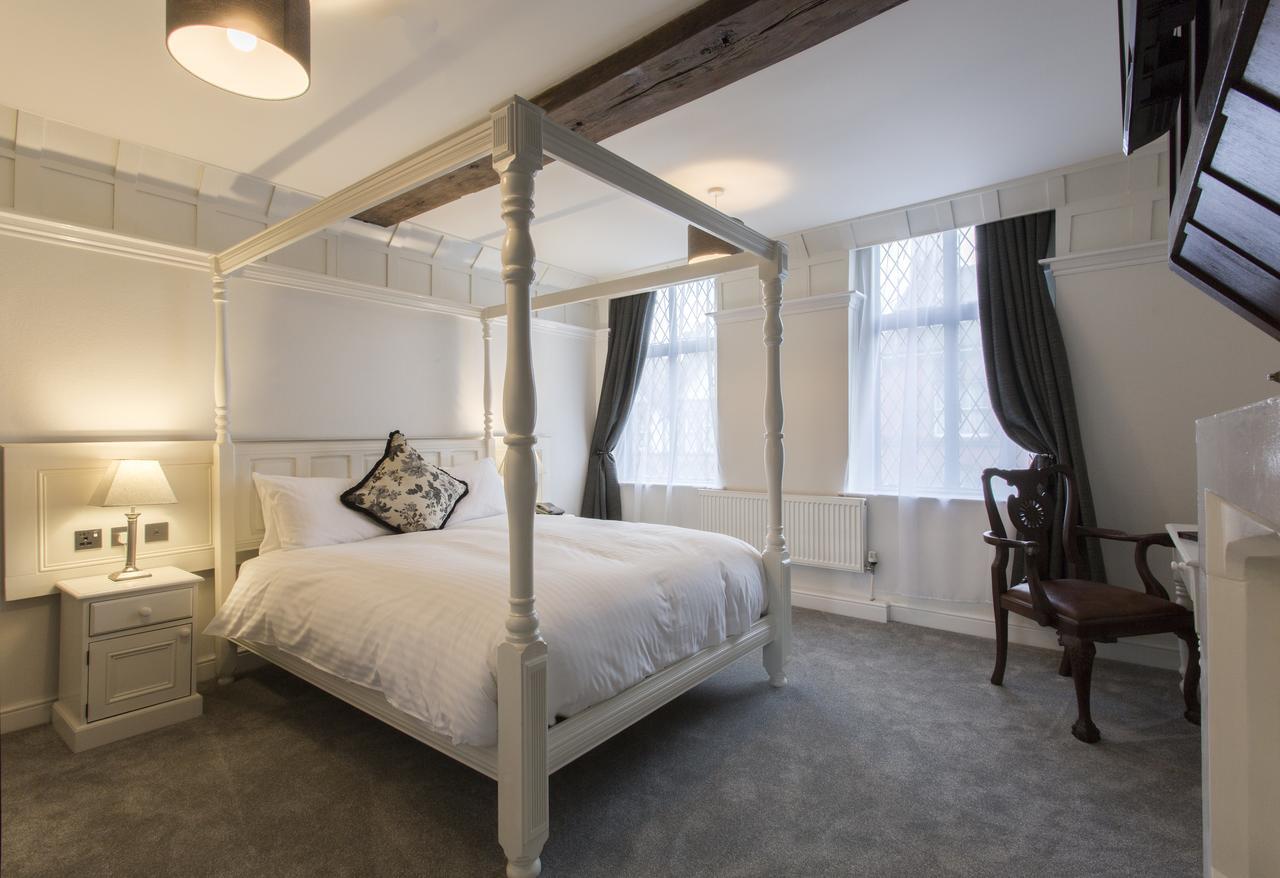 The White Hart Hotel Uttoxeter Kültér fotó